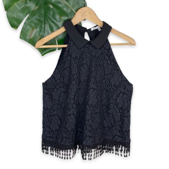 Collective Concepts Peter Pan Collared Top in Black Floral Lace - Picture 5 of 10